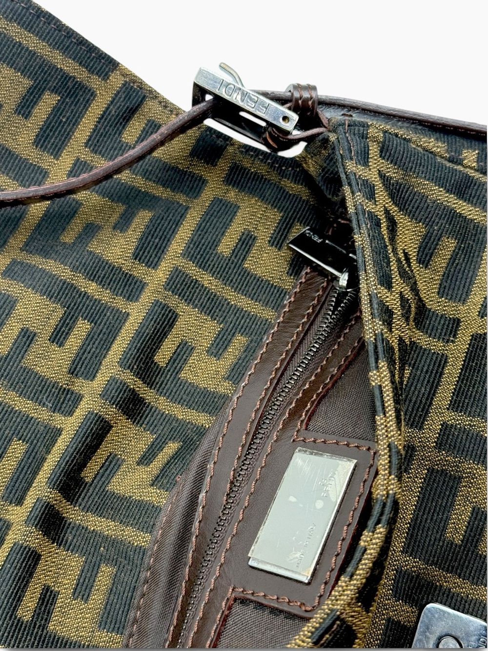 Auth FENDI ZUCCA BAGUETTE shoulder Bag Brown Monogram Canvas vintage LIKE NEW - Picture 15 of 16